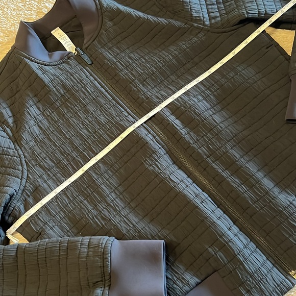 LULULEMON Serene Traveler Reversible Bomber - Picture 16 of 16